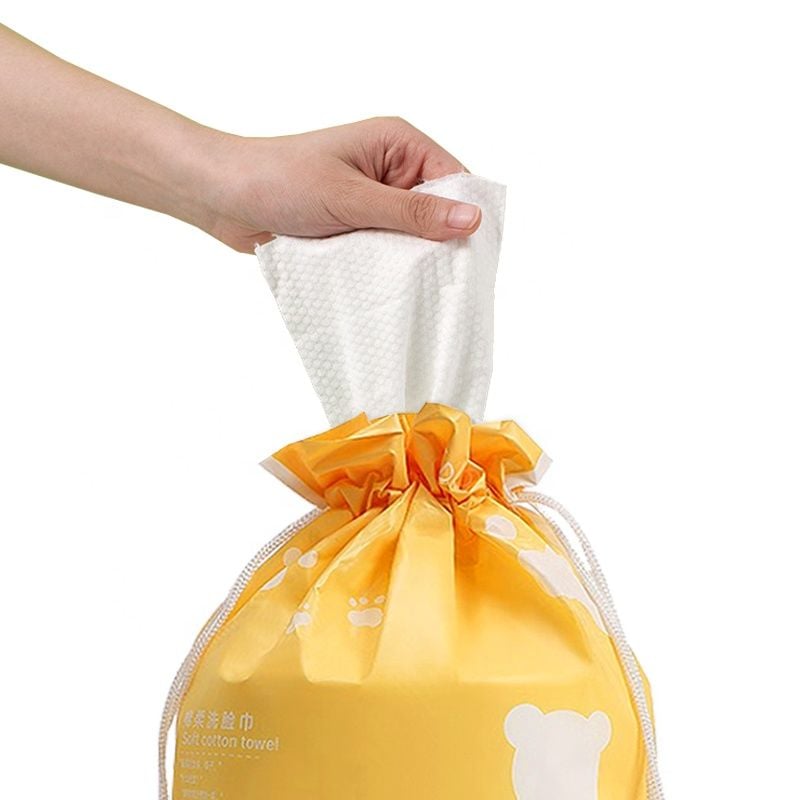 Spring Bear Soft Cotton Towel Roll 50 Yaprak